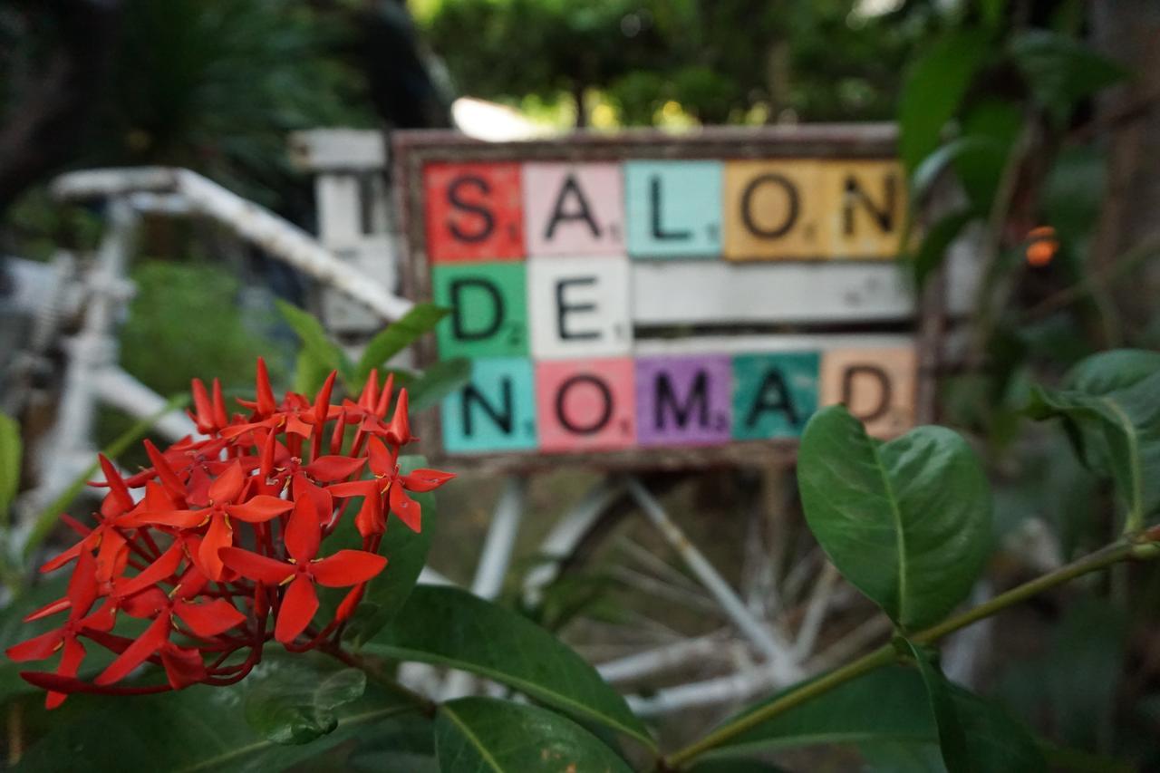 Salon De Nomad Gili T. Bed and Breakfast Τζίλι Τραγουανγκάν Εξωτερικό φωτογραφία