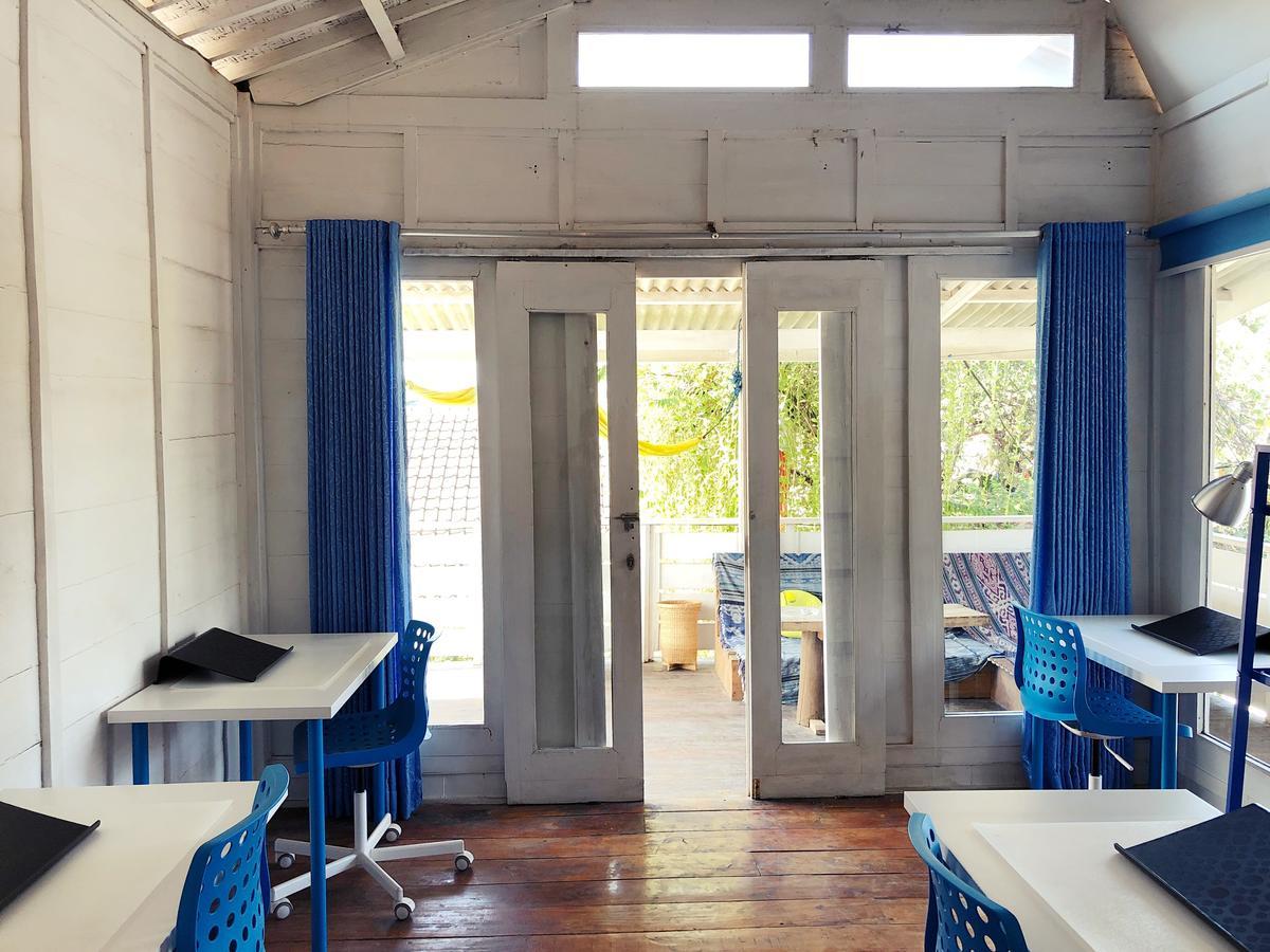 Salon De Nomad Gili T. Bed and Breakfast Τζίλι Τραγουανγκάν Εξωτερικό φωτογραφία
