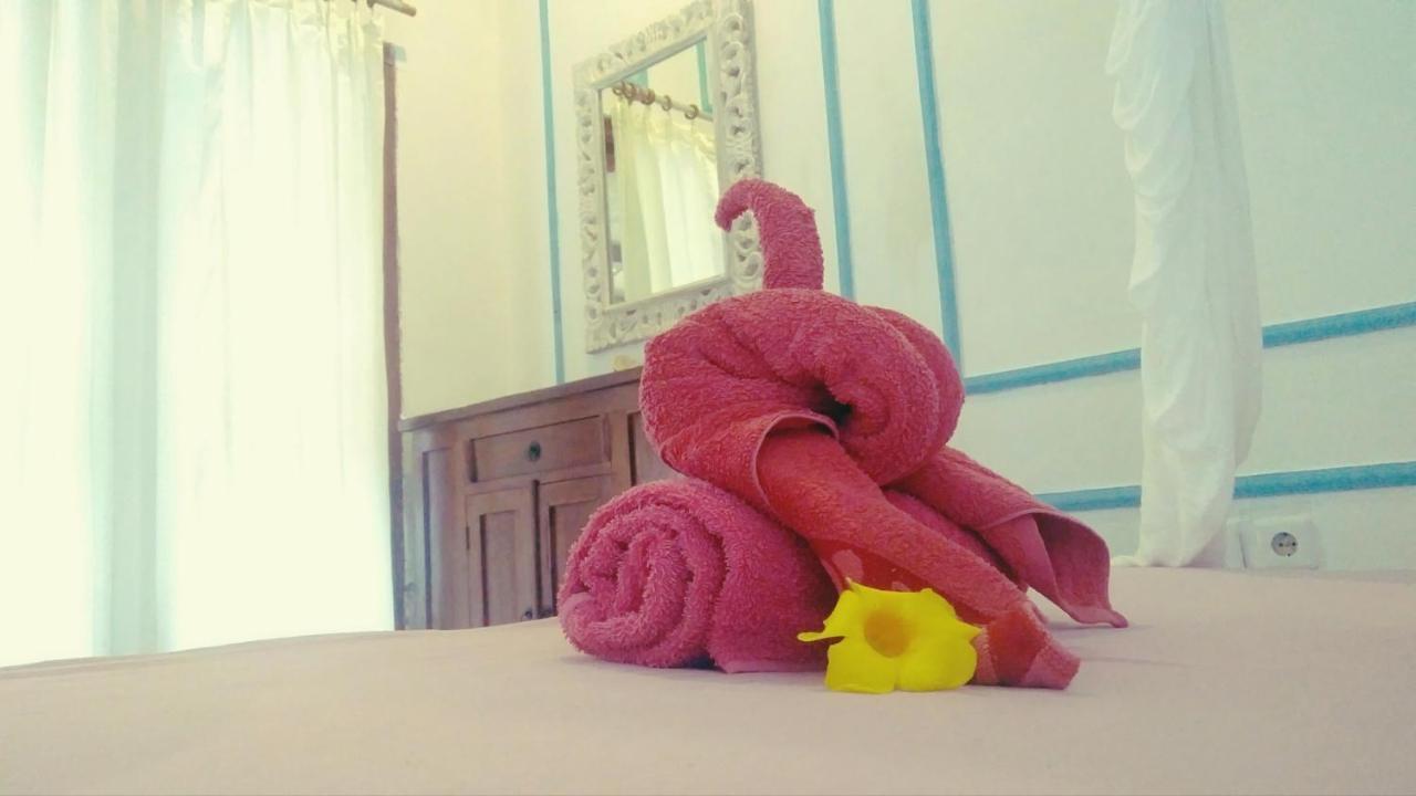 Salon De Nomad Gili T. Bed and Breakfast Τζίλι Τραγουανγκάν Εξωτερικό φωτογραφία