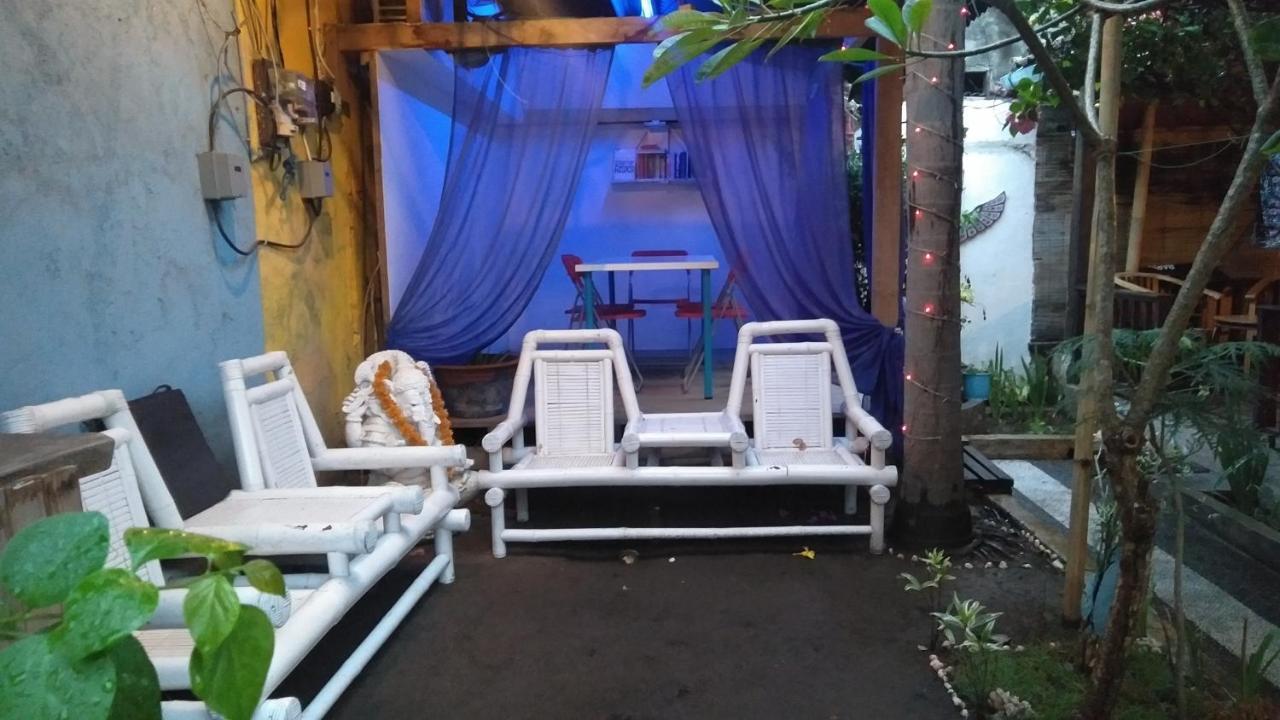Salon De Nomad Gili T. Bed and Breakfast Τζίλι Τραγουανγκάν Εξωτερικό φωτογραφία