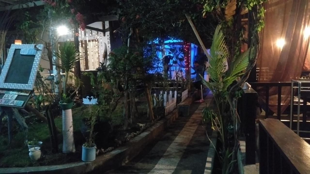 Salon De Nomad Gili T. Bed and Breakfast Τζίλι Τραγουανγκάν Εξωτερικό φωτογραφία
